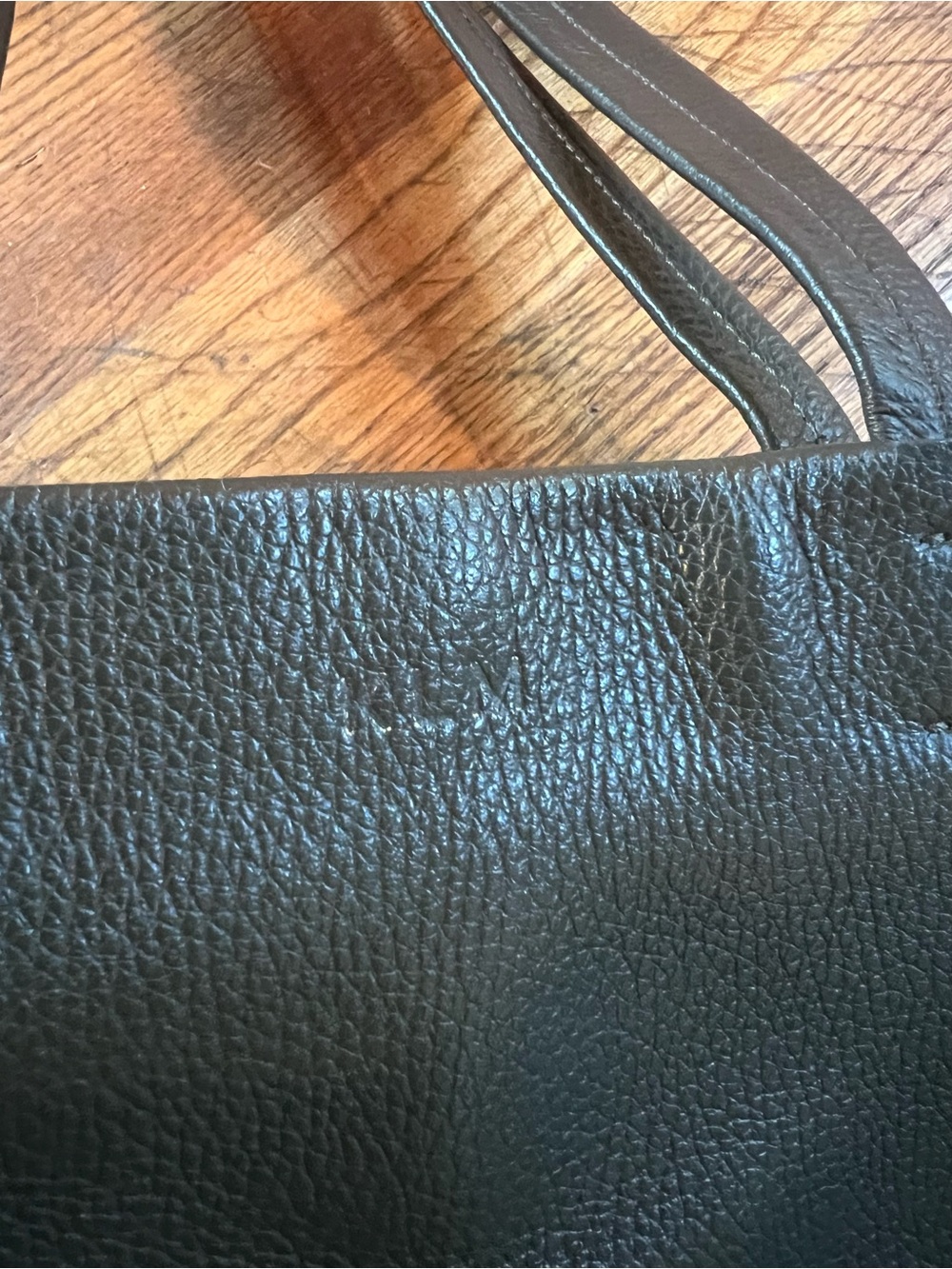 Cuyana Olive Green Pebbled Leather Tote - Picture 5 of 8